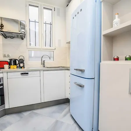 Apartman Charming Appart- 6p - Trocadero